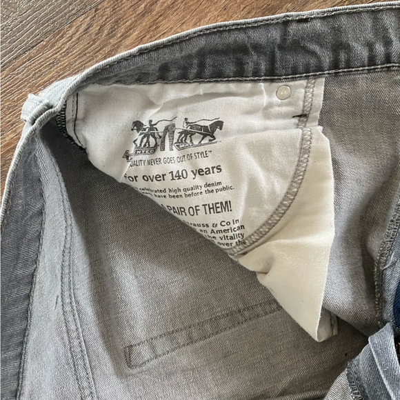 Levi’s 541 Athletic Fit Jeans - Picture 14 of 14